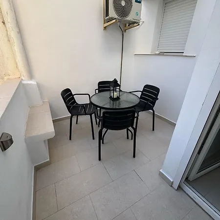 Apartment Angel 29 *