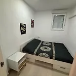Apartment Angel 29