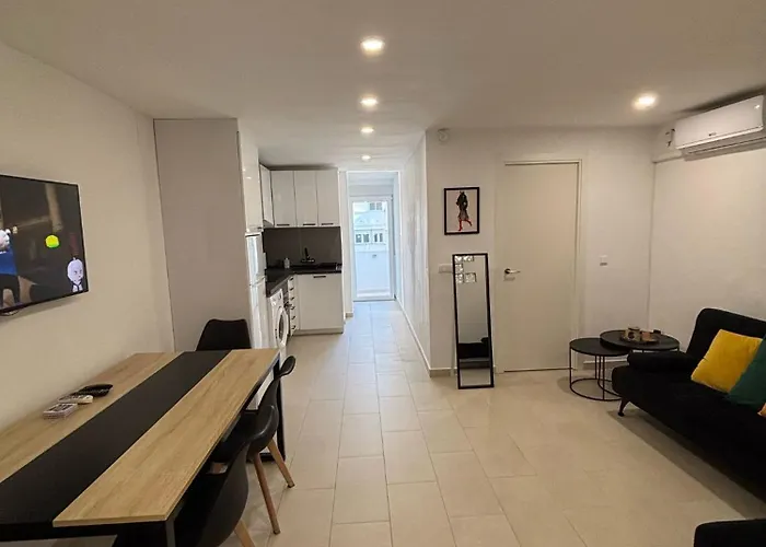 Apartment Angel 29